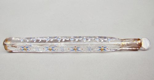 fig 2. RARE ENAMELLED OXFORD LAVENDER