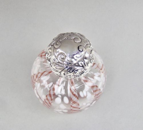 fig 1. VICTORIAN SILVER MOUNTED LATTICINO GLASS SCENT BOTTLE BY JOHN GRINSELL & SONS, LONDON 1893