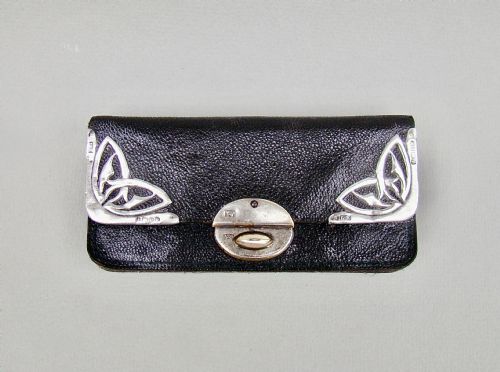 Delightful Art Nouveau Silver Mounted Small Purse by Ludwig Krumm, Birmingham 1905