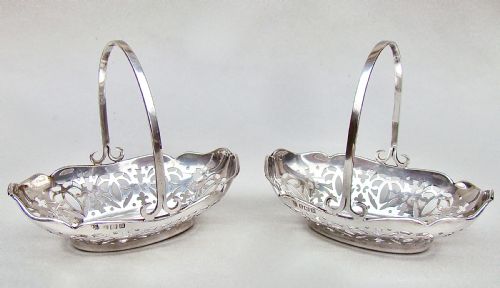 Exquisite Pair of George V Silver Bonbon Baskets by Alexander Clark, Birmingham 1911
