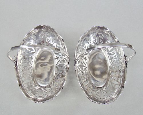 fig 2. EXQUISITE PAIR OF GEORGE V SILVER BONBON BASKETS BY ALEXANDER CLARK, BIRMINGHAM 1911
