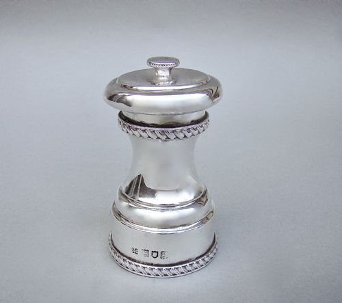 Edwardian Silver Pepper Grinder by Hukin & Heath, London 1902