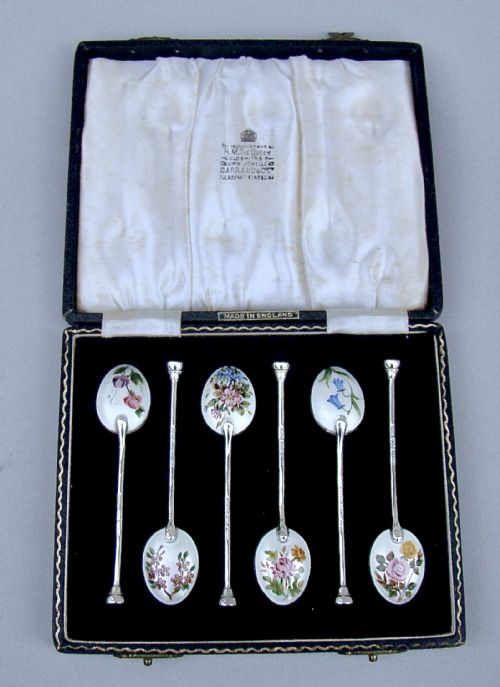fig 1. CASED SET OF SIX