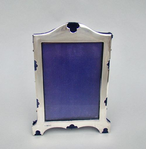 Elegant Edwardian Silver Photo Frame by Samuel Jacob, London 1902
