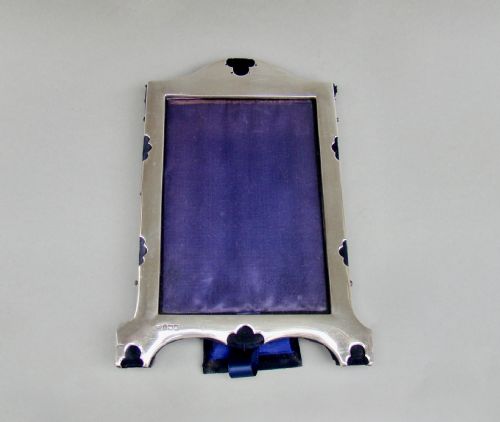 fig 2. ELEGANT EDWARDIAN SILVER PHOTO FRAME BY SAMUEL JACOB, LONDON 1902