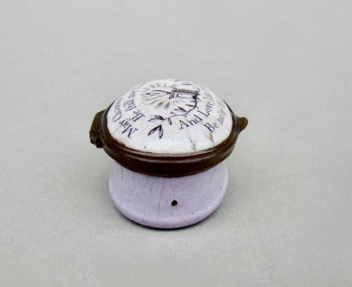 fig 6. RARE GEORGIAN BILSTON ENAMEL PATCH BOX, CIRCA 1780