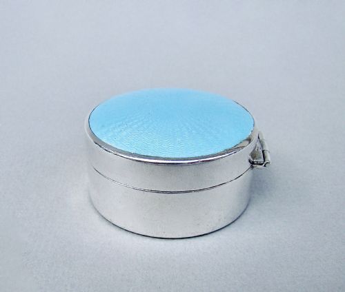 fig 2. EXQUISITE STERLING SILVER AND GUILLOCHE ENAMEL COMPACT BY FOSTER & BAYLEY, C.1910