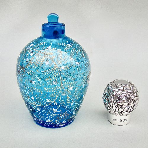 fig 2. VICTORIAN SILVER LIDDED TURQUOISE ENAMELLED GLASS SCENT BOTTLE BY MAPPIN & WEBB, LONDON 1894