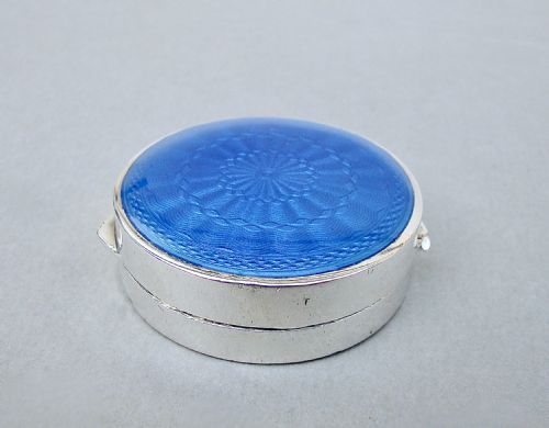 fig 1. EXQUISITE ART DECO SILVER AND GUILLOCHE ENAMEL PILL BOX BY F B REYNOLDS, LONDON 1926