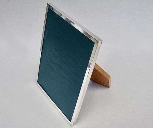 fig 1. LARGE MID-CENTURY SOLID SILVER PHOTO FRAME BY BISHTON'S LTD, BIRMINGHAM 1950