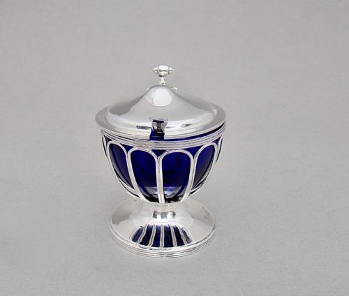 fig 1. ELEGANT EDWARDIAN SILVER WIREWORK MUSTARD BY DEAKIN & FRANCIS, BIRMINGHAM 1907