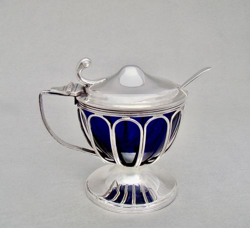 Elegant Edwardian Silver Wirework Mustard by Deakin & Francis, Birmingham 1907