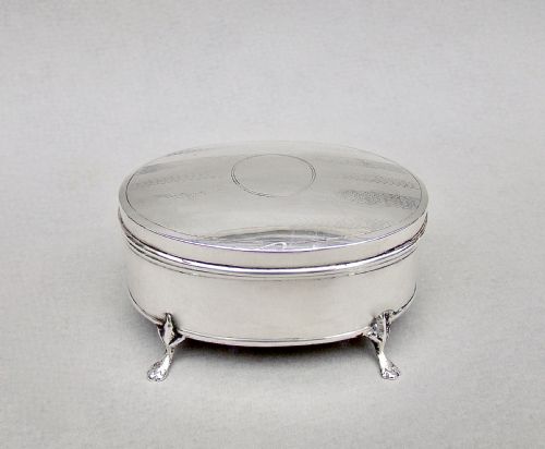 fig 1. GEORGE V SOLID SILVER JEWELLERY BOX BY CLARK & SEWELL, CHESTER 1922