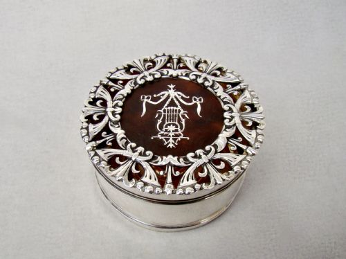 fig 1. RARE GEORGE V SILVER & TORTOISESHELL POT POURRI BOX BY WILLIAM COMYNS, LONDON 1910