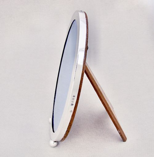 fig 2. ELEGANT GEORGE V SILVER PHOTO FRAME BY CHARLES GREEN & CO, BIRMINGHAM 1919