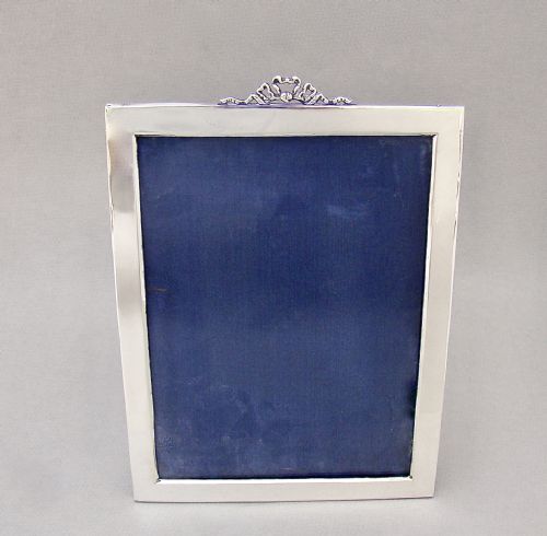 Large George V Silver Ribbon Photo Frame by Henry Matthews, Birmingham 1910