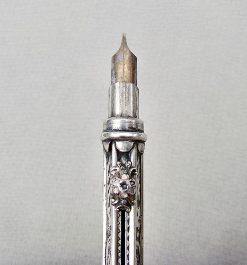 fig 2. RARE VICTORIAN SILVER PROPELLING PENCIL & DIP PEN WITH BLOODSTONE SEAL, CIRCA 1880