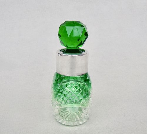 fig 1. VICTORIAN SILVER & SLICED-CUT GREEN GLASS SCENT BOTTLE BY CHARLES MAY, BIRMINGHAM, C.1890