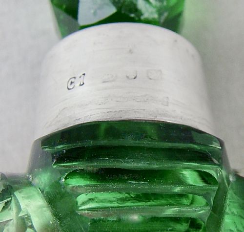 fig 3. VICTORIAN SILVER & SLICED-CUT GREEN GLASS SCENT BOTTLE BY CHARLES MAY, BIRMINGHAM, C.1890