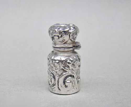 fig 1. SMALL AND EXQUISITE VICTORIAN SILVER CASED SCENT BOTTLE BY CHARLES MAY, BIRMINGHAM 1894