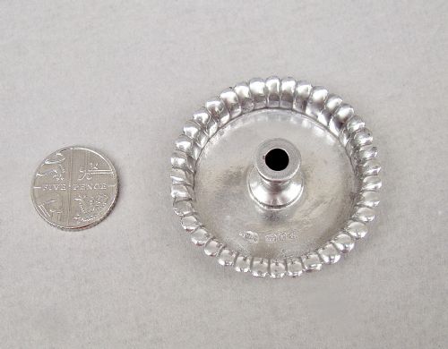 fig 2. MINIATURE VICTORIAN SILVER CHAMBER STICK BY WILLIAM COMYNS, BIRMINGHAM 1891
