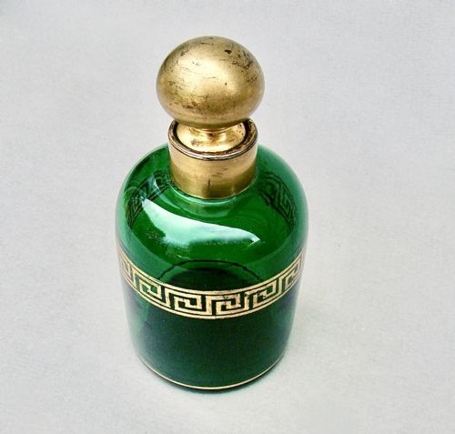 fig 1. 19TH CENTURY FRENCH GREEN & GILT GLASS SCENT BOTTLE, CIRCA 1880
