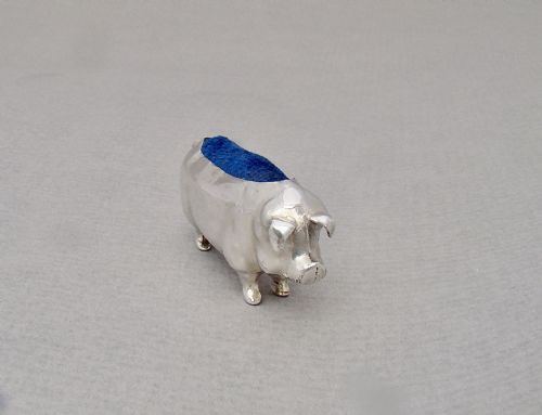 fig 2. SMALL EDWARDIAN SILVER PIG PIN CUSHION BY LEVI & SALAMAN, BIRMINGHAM 1906
