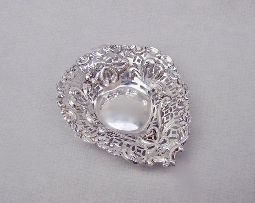 fig 1. VICTORIAN SILVER HEART-SHAPED BONBON DISH, BIRMINGHAM 1896
