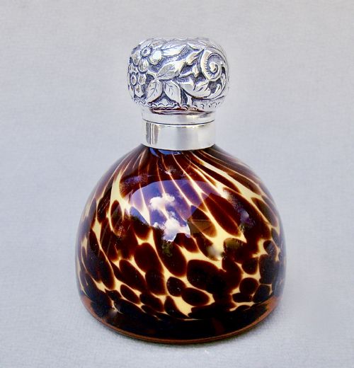 fig 1. EDWARDIAN SILVER TORTOISESHELL GLASS SCENT BOTTLE BY ARTHUR FENWICK, BIRMINGHAM 1901