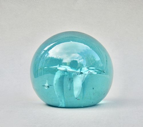 fig 1. VICTORIAN GREEN GLASS MULTIPLE FLOWER DUMP PAPERWEIGHT, CIRCA 1890