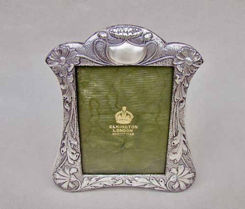 Fabulous Art Nouveau Silver Photo Frame by Laurence Emanuel, Birmingham 1906