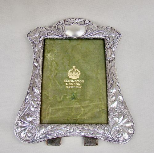 fig 2. FABULOUS ART NOUVEAU SILVER PHOTO FRAME BY LAURENCE EMANUEL, BIRMINGHAM 1906