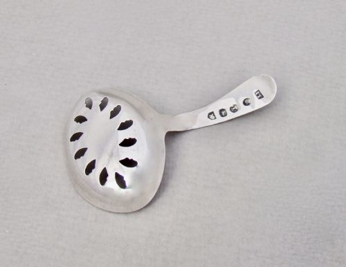fig 2. EXQUISITE GEORGIAN SILVER CADDY SPOON BY JOSEPH TAYLOR, BIRMINGHAM 1795