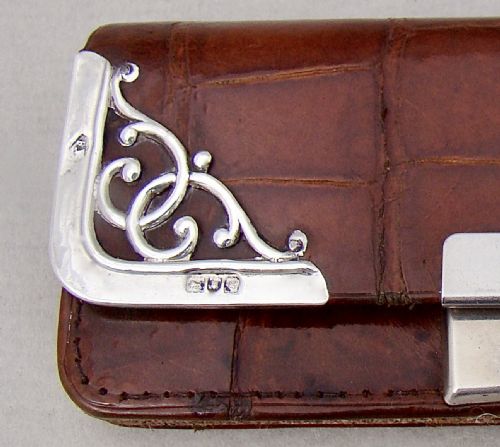 fig 2. EXQUISITE ART NOUVEAU SILVER & CROCODILE SKIN PURSE BY FREDERICK WICH, LONDON 1902
