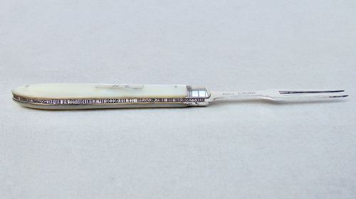 fig 1. VICTORIAN SILVER AND MOTHER OF PEARL FRUIT FORK BY HILLIARD & THOMASON, BIRMINGHAM 1894