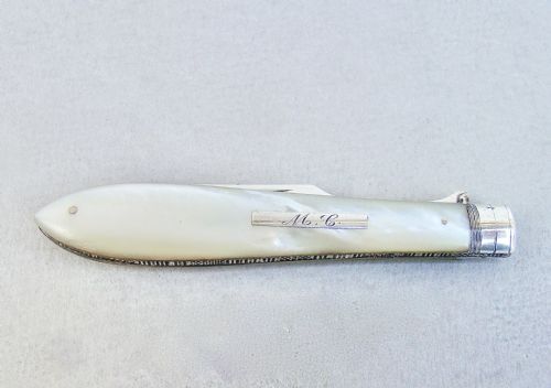 fig 2. VICTORIAN SILVER AND MOTHER OF PEARL FRUIT FORK BY HILLIARD & THOMASON, BIRMINGHAM 1894