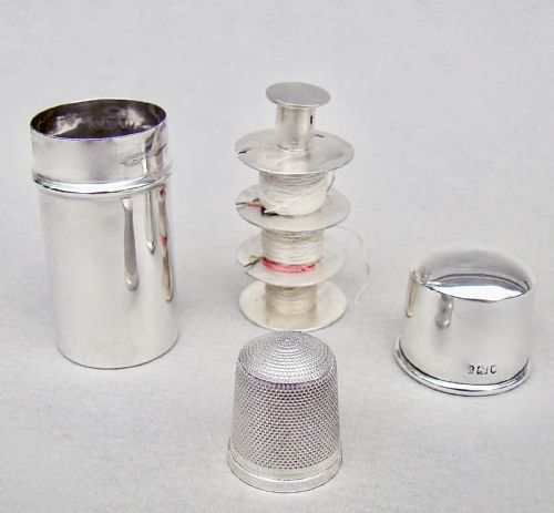 Rare Novelty Silver Sewing Compendium by Carrington & Co, London 1913
