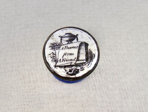 fig 5. EXQUISITE GEORGIAN STAFFORDSHIRE BILSTON ENAMEL PATCH BOX, CIRCA 1780