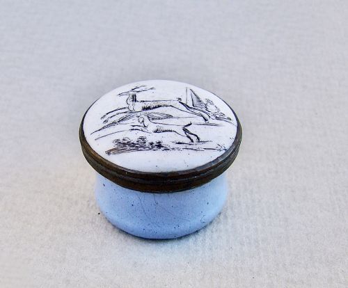 fig 1. EXQUISITE GEORGIAN BILSTON ENAMEL PATCH BOX, CIRCA 1780