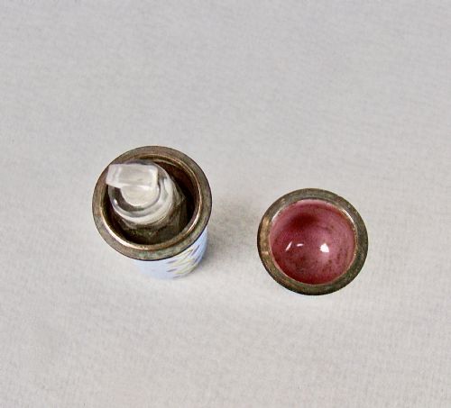 fig 3. RARE GEORGIAN BILSTON ENAMEL SCENT BOTTLE ETUI WITH ORIGINAL GLASS SCENT BOTTLE, CIRCA 1780