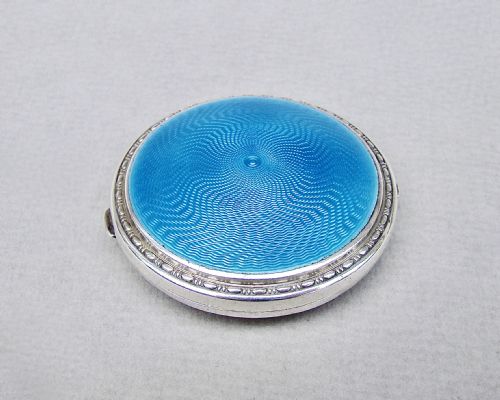 fig 1. ART DECO SILVER AND GUILLOCHE ENAMEL COMPACT BY CRISFORD & NORRIS, BIRMINGHAM 1928