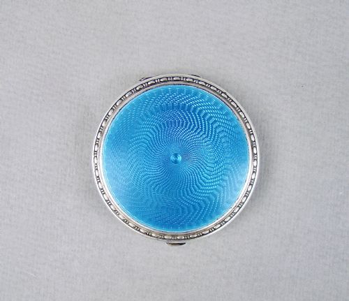 fig 2. ART DECO SILVER AND GUILLOCHE ENAMEL COMPACT BY CRISFORD & NORRIS, BIRMINGHAM 1928