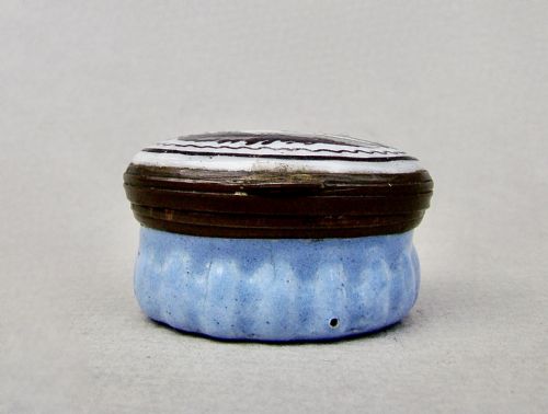 fig 1. UNUSUAL GEORGIAN BILSTON ENAMEL PATCH BOX, CIRCA 1780