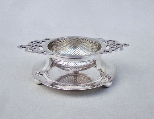 fig 2. FABULOUS SILVER TEA STRAINER & STAND BY HAMMOND, TURNER & SON, BIRMINGHAM 1926