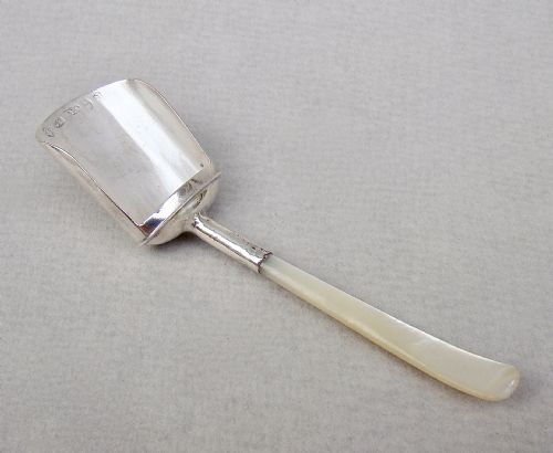 Georgian Silver and Mother of Pearl Caddy Spoon by Cocks & Bettridge, Birmingham 1808