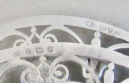 RARE PAIR OF ART DECO SILVER MOUNTED GLASS TEAPOT STANDS BIRMINGHAM CHESTER 1933 - ADDITIONAL PHOTO 4