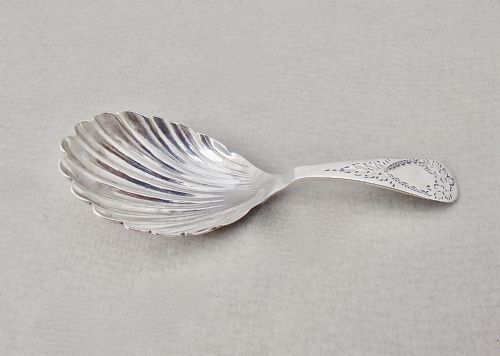 fig 2. EXQUISITE GEORGIAN SILVER CADDY SPOON, LONDON 1815