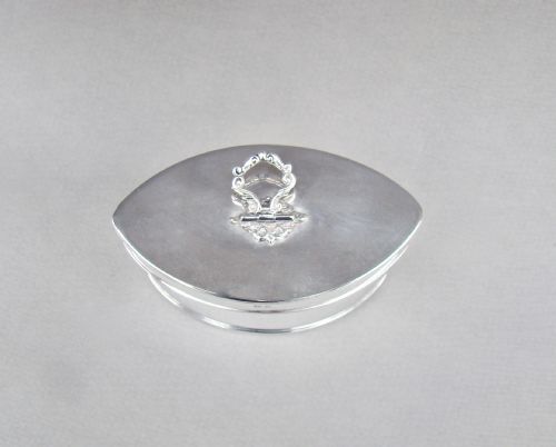 fig 1. FABULOUS GEORGE V SILVER TEA CADDY BY BRACHER & SYDENHAM, BIRMINGHAM 1914