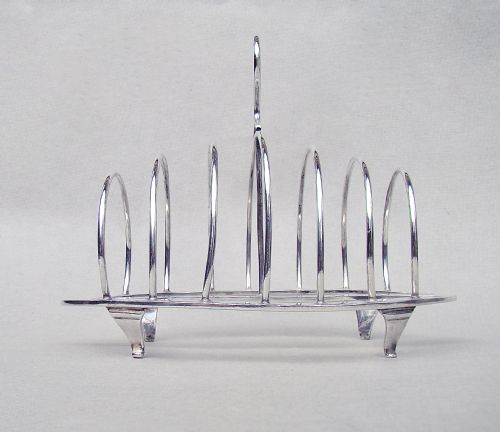 fig 3. FABULOUS EDWARDIAN SILVER LARGE TOAST RACK BY THE GOLDSMITHS & SILVERSMITHS COMPANY, LONDON 1909