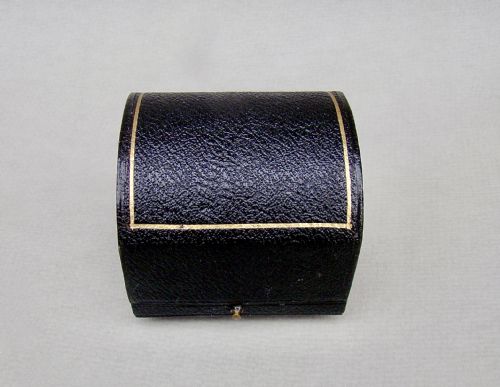 fig 2. STUNNING CASED VICTORIAN SILVER NAPKIN RING BY JOSIAH WILLIAMS & CO, LONDON 1900